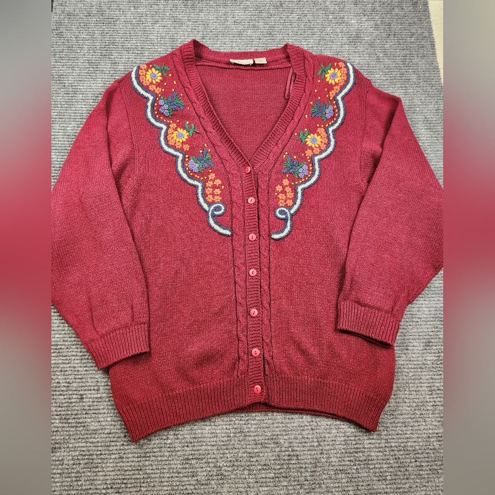 Vintage Womens Cardigan Sweater Flower Details Floral Embroidered Sz 20W Maroon
